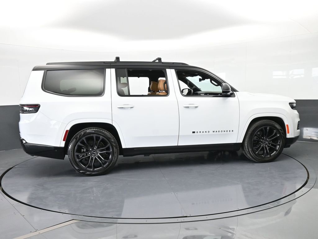 Used 2024 Jeep Grand Wagoneer Series III w/ Quick Order Packagew 28T image 7