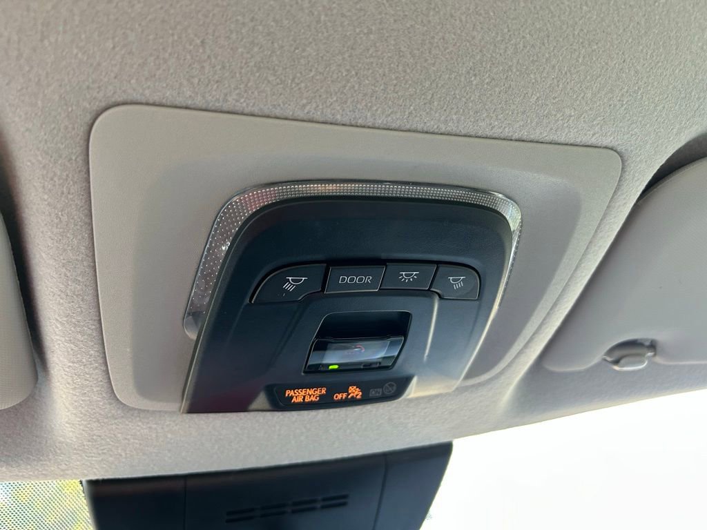 Used 2024 Toyota Corolla Cross L FWD image 27