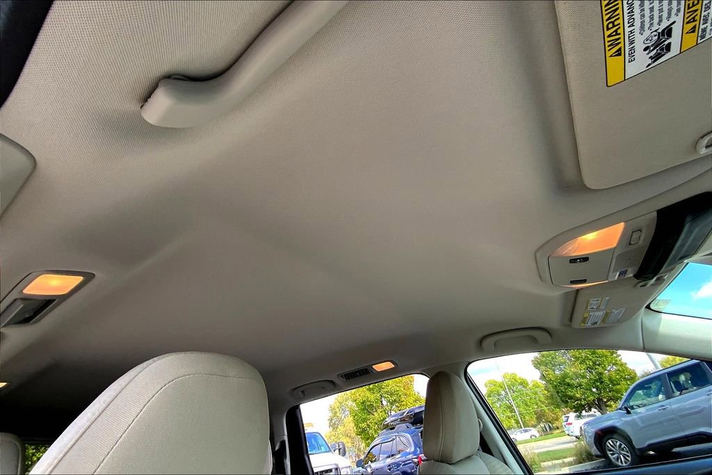 Certified 2022 Subaru Ascent Premium w/ Convenience Package image 23