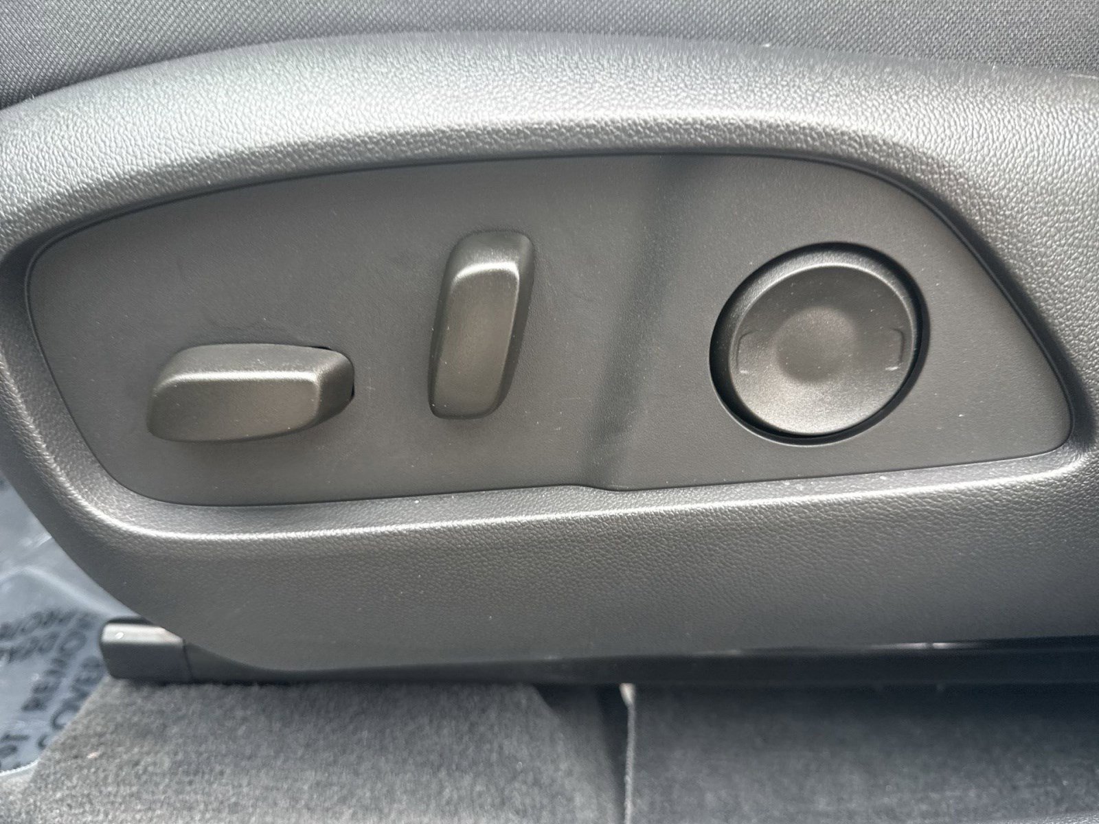 Used 2026 Chevrolet Equinox ACTIV w/ Safety and Technology Package FWD image 14