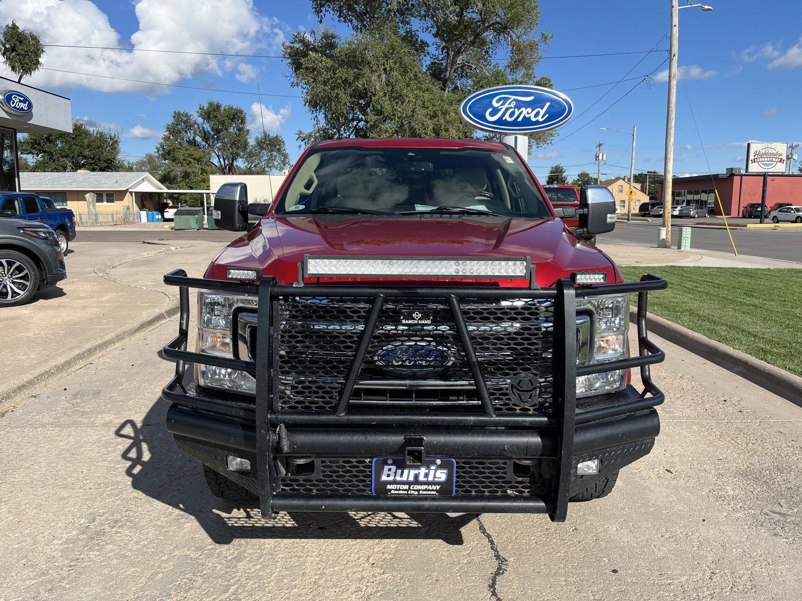 Certified 2021 Ford F250 Lariat w/ Chrome Package image 3