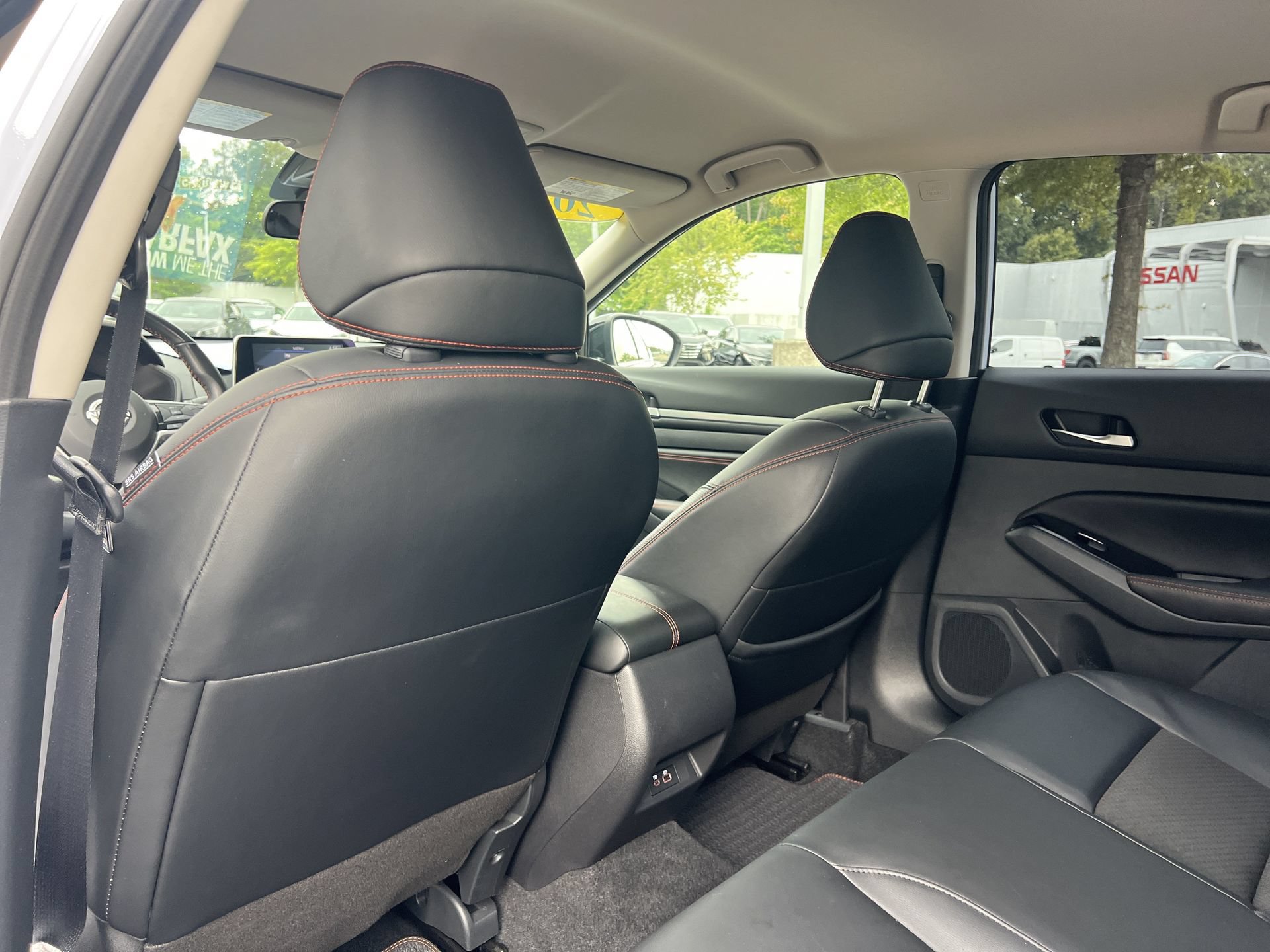 Certified 2023 Nissan Altima 2.5 SR FWD image 19
