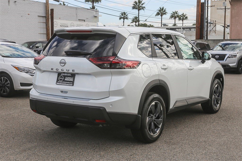 New 2026 Nissan Rogue SV image 8