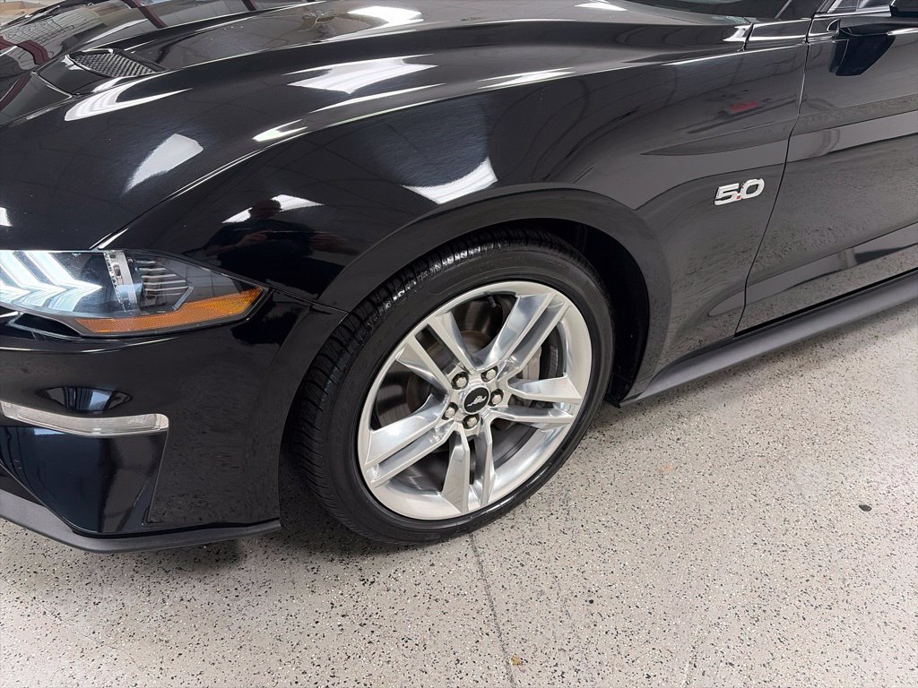 Used 2021 Ford Mustang GT Premium w/ Equipment Group 401A RWD image 18