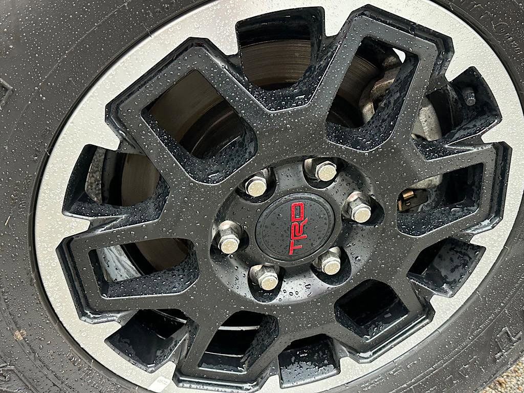 Certified 2024 Toyota Tacoma TRD Off-Road w/ TRD Off Road Premium Package image 29