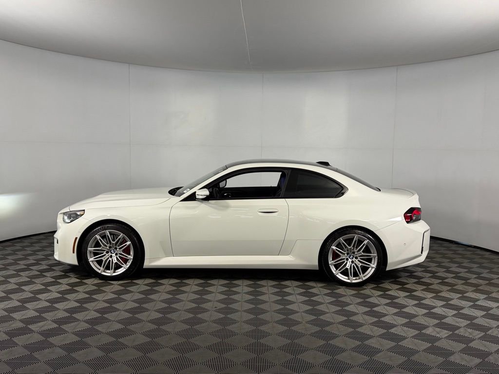 Used 2025 BMW M2 image 11