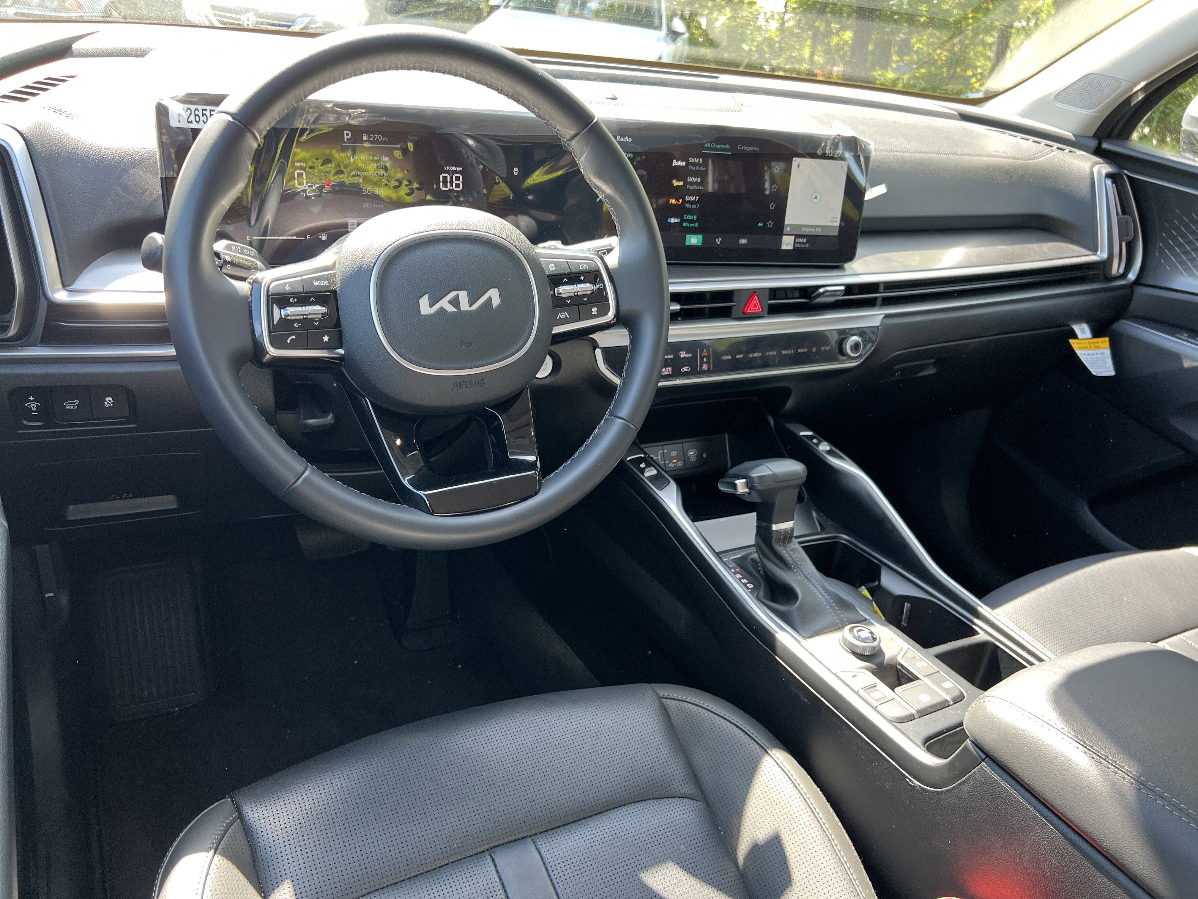 Certified 2025 Kia Sorento EX w/ Panoramic Sunroof Package image 22