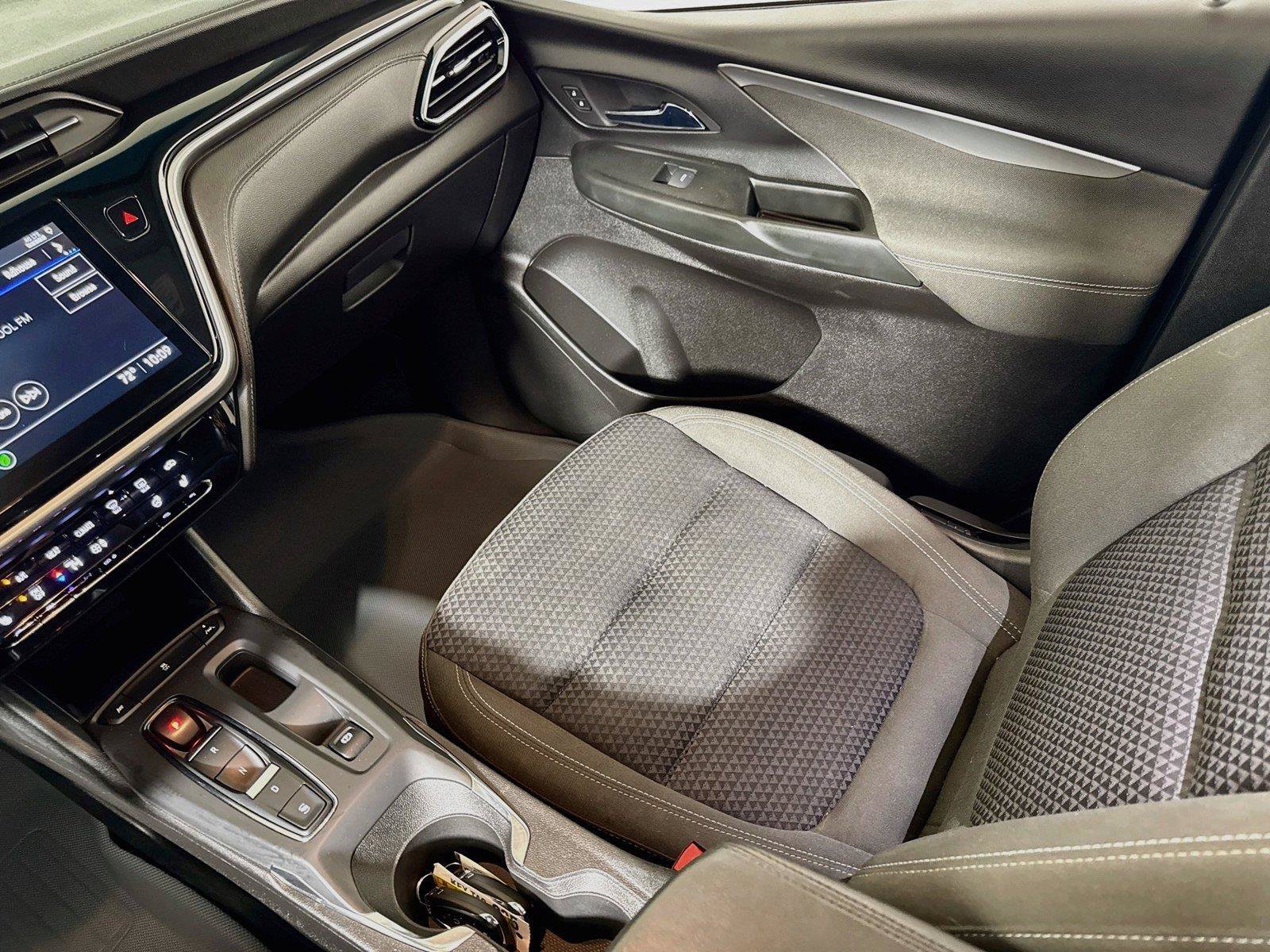 Certified 2023 Chevrolet Bolt LT FWD image 49