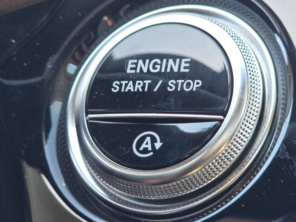 New 2026 Mercedes-Benz E 450 4MATIC Sedan image 37