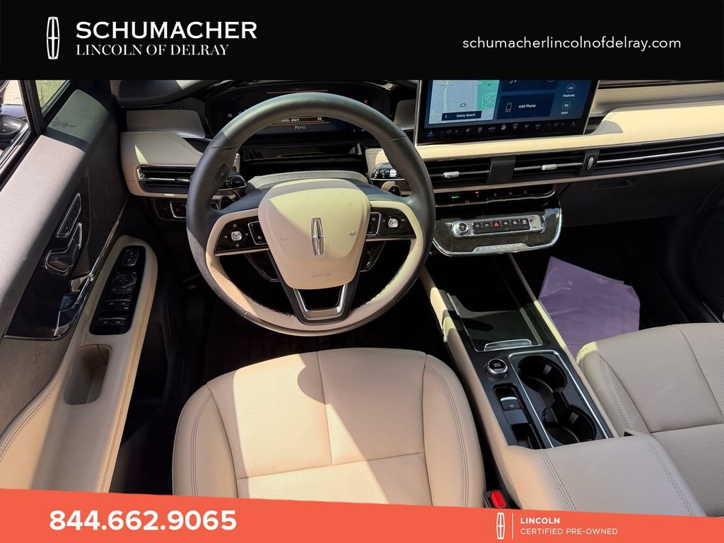 Used 2026 Lincoln Corsair Premiere FWD image 13