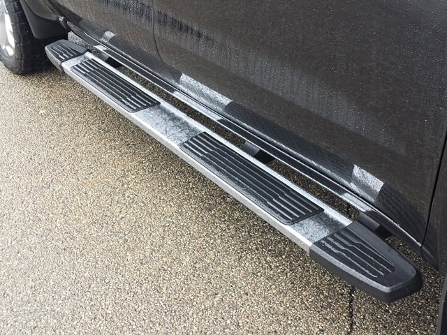 Used 2020 Chevrolet Silverado 1500 LT w/ All-Star Edition image 21