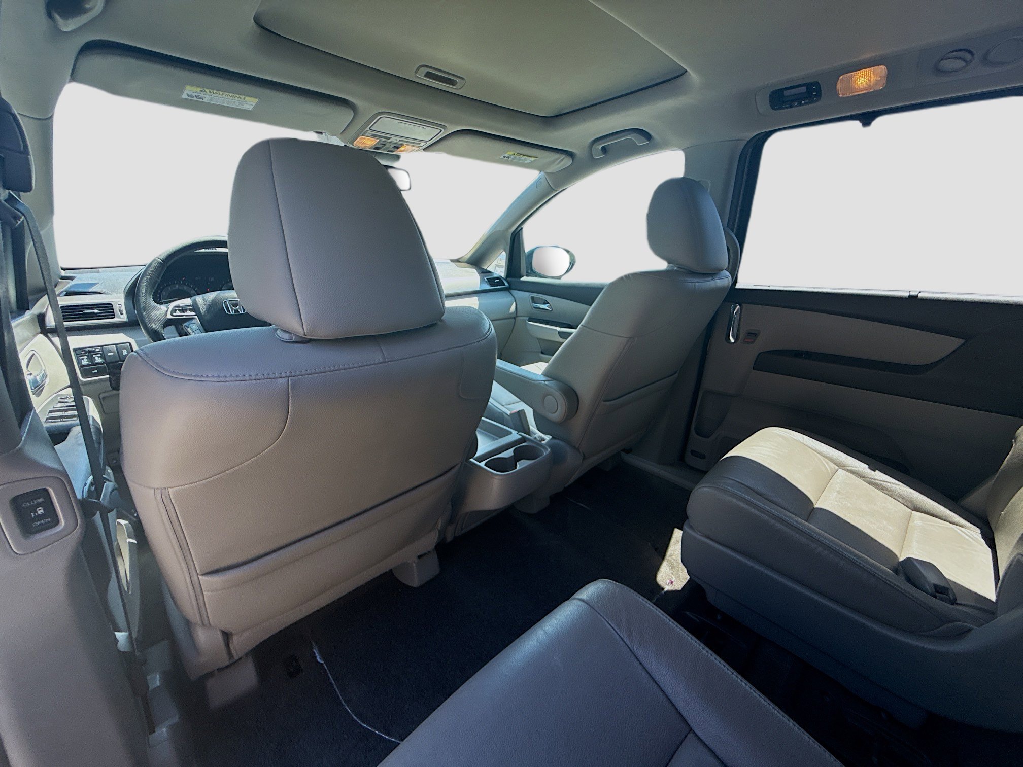 Used 2017 Honda Odyssey EX-L image 24