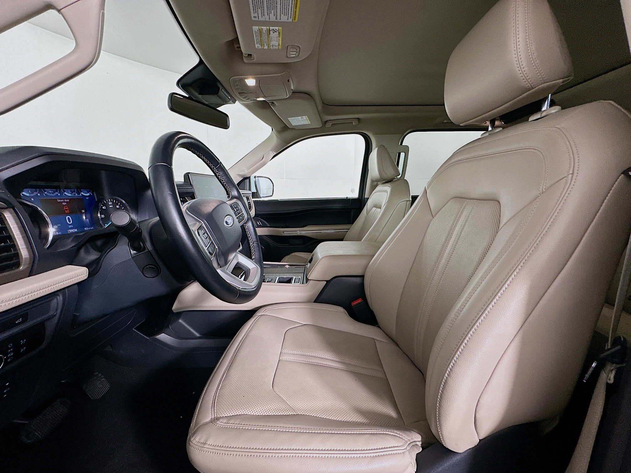 Used 2024 Ford Expedition Max Limited image 13