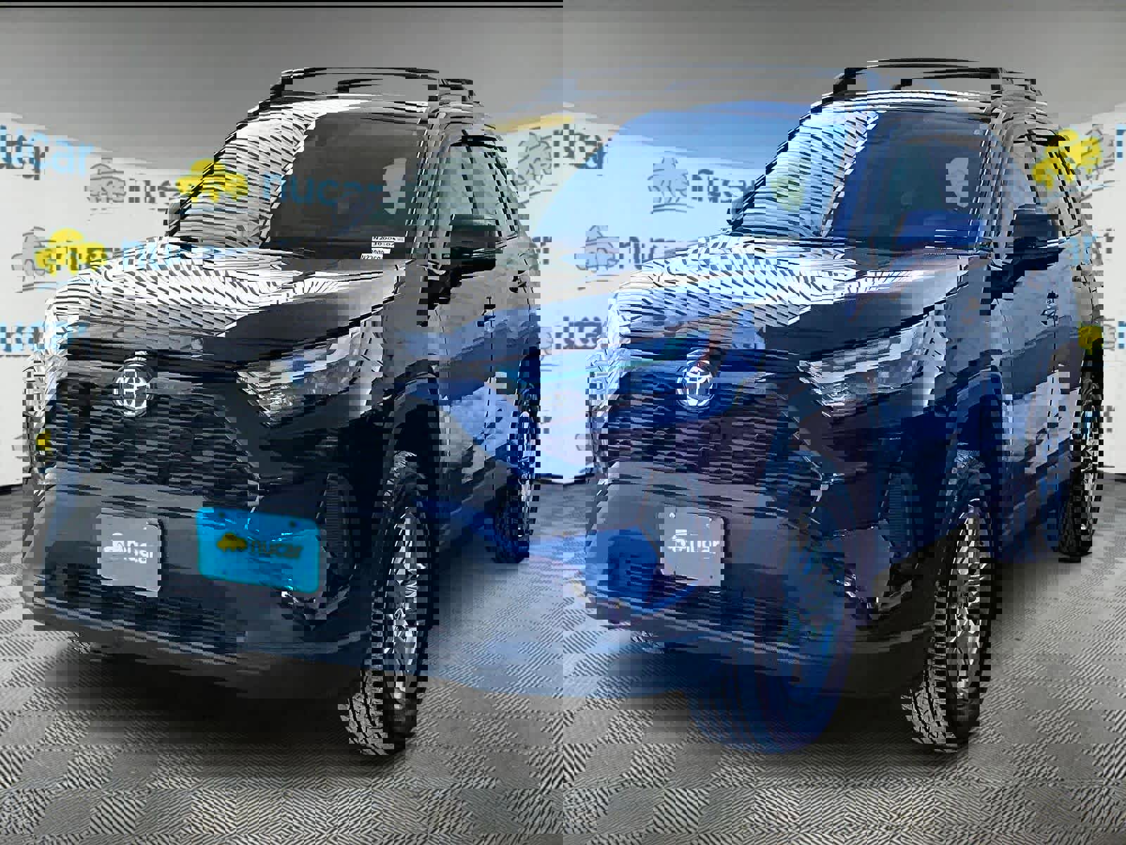 Used 2023 Toyota RAV4 XLE w/ Convenience Package image 3