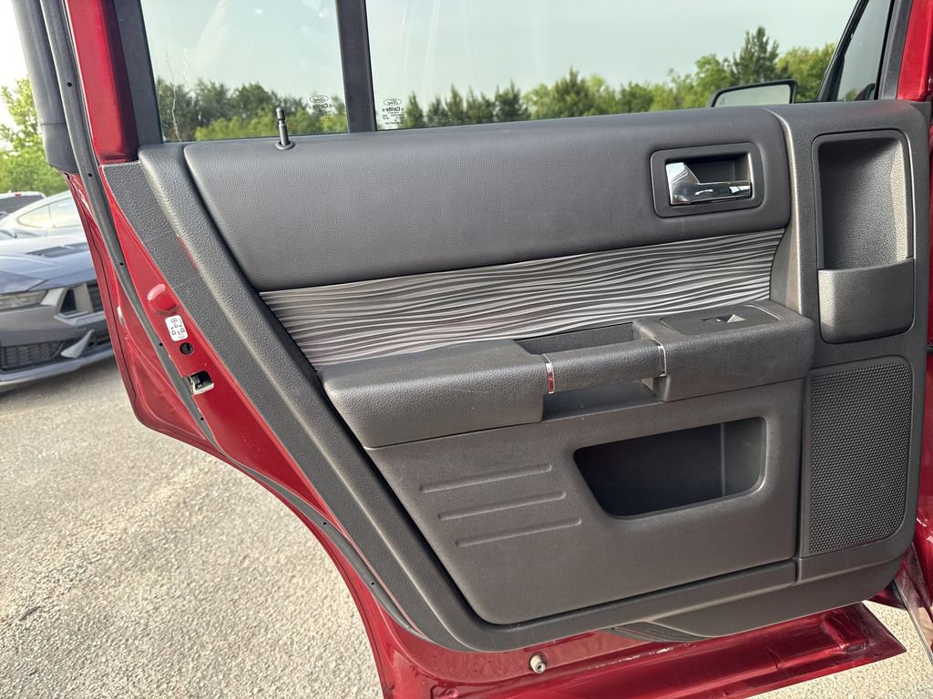 Used 2019 Ford Flex SEL w/ Equipment Group 202A FWD image 23