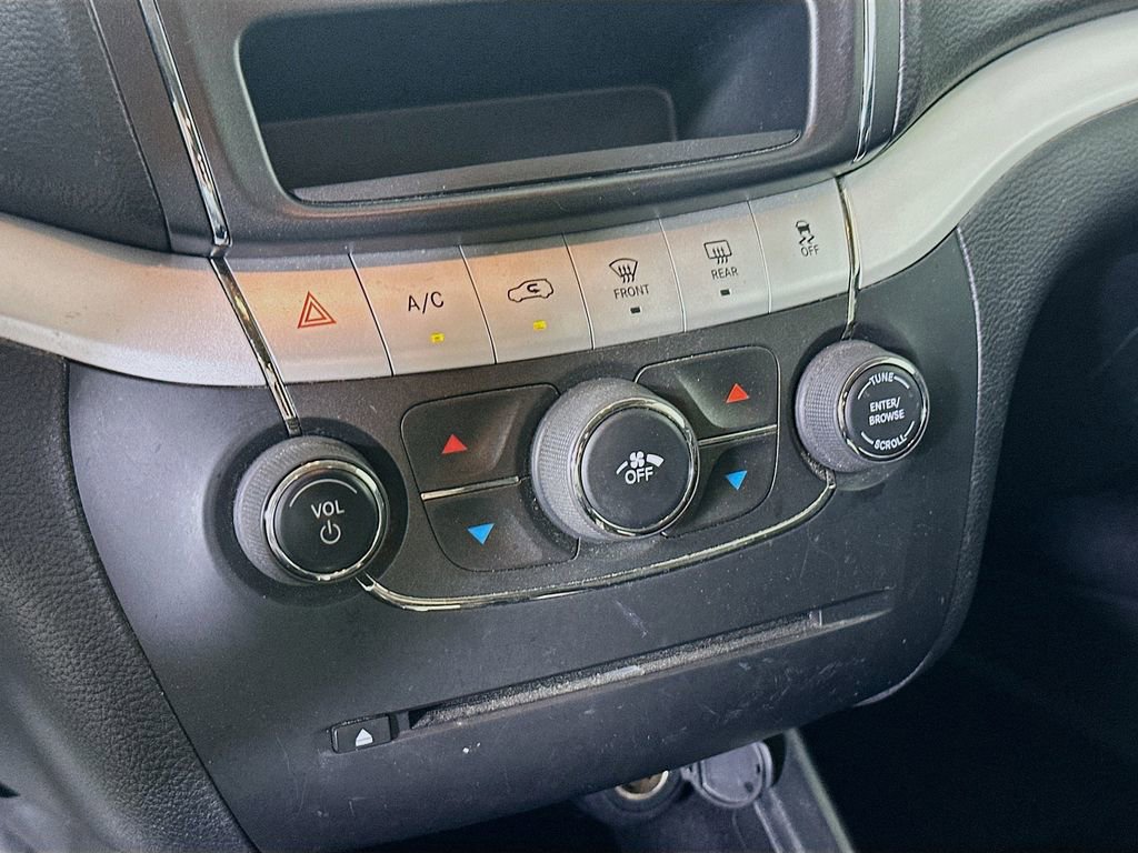 Used 2015 Dodge Journey American Value Package w/ Flexible Seating Group FWD image 14