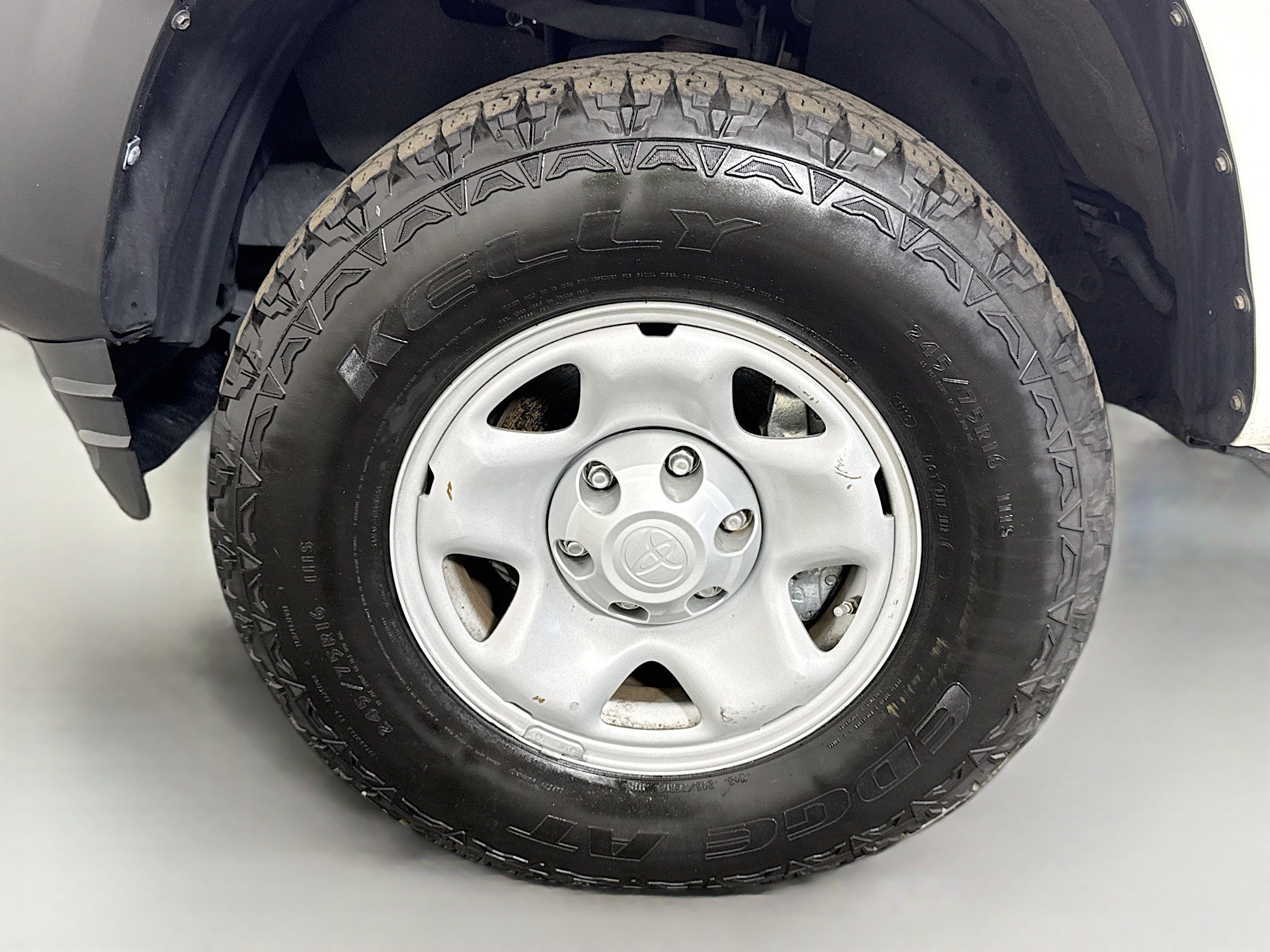 Used 2020 Toyota Tacoma SR image 37