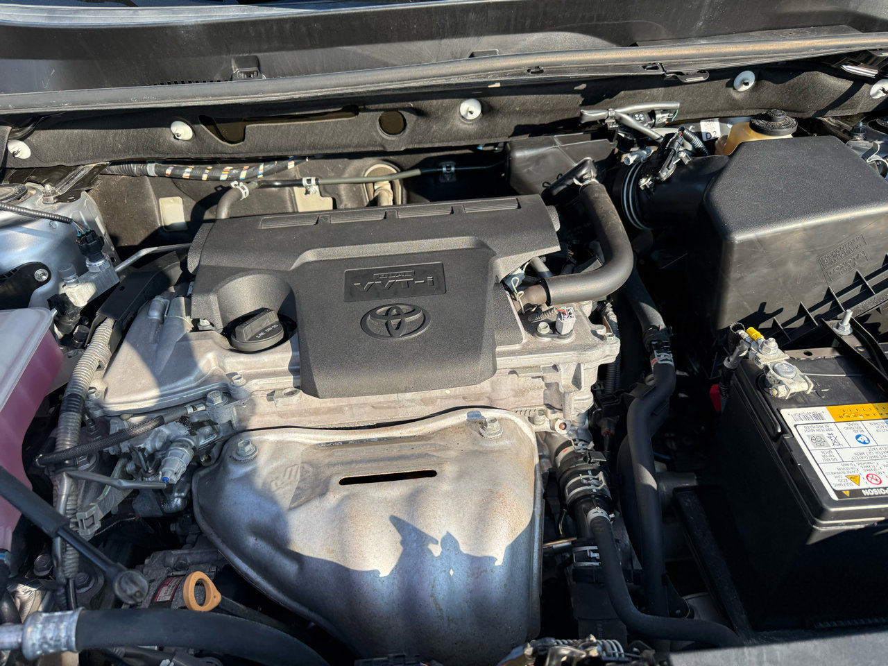 Used 2017 Toyota RAV4 Limited w/ Advanced Technology Package image 28