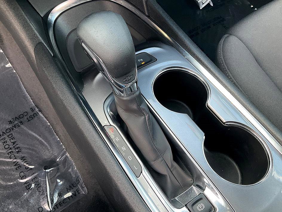 Used 2024 Chevrolet Malibu LT image 28