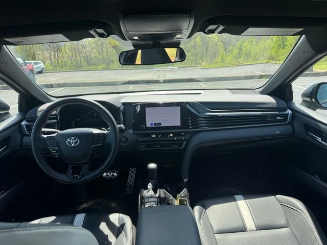 Used 2025 Toyota Camry SE FWD image 13
