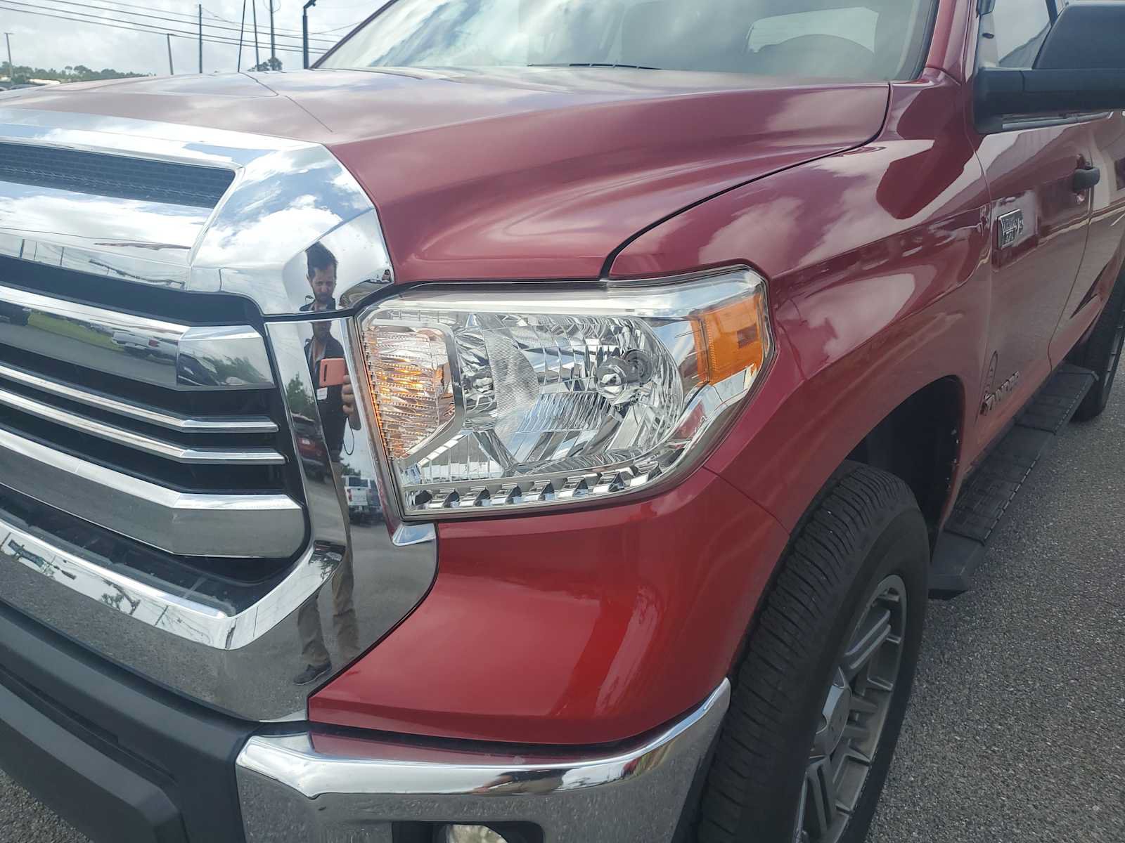 Used 2016 Toyota Tundra SR5 w/ SR5 Upgrade Package RWD image 16
