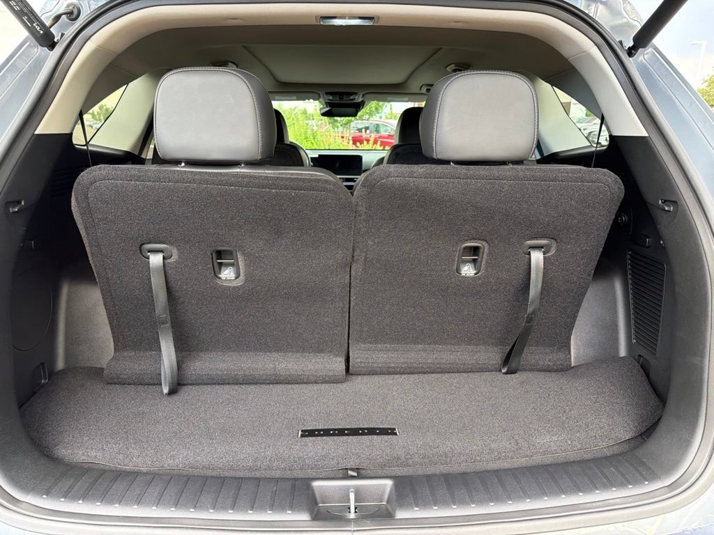 Used 2025 Kia Sorento SX FWD image 19