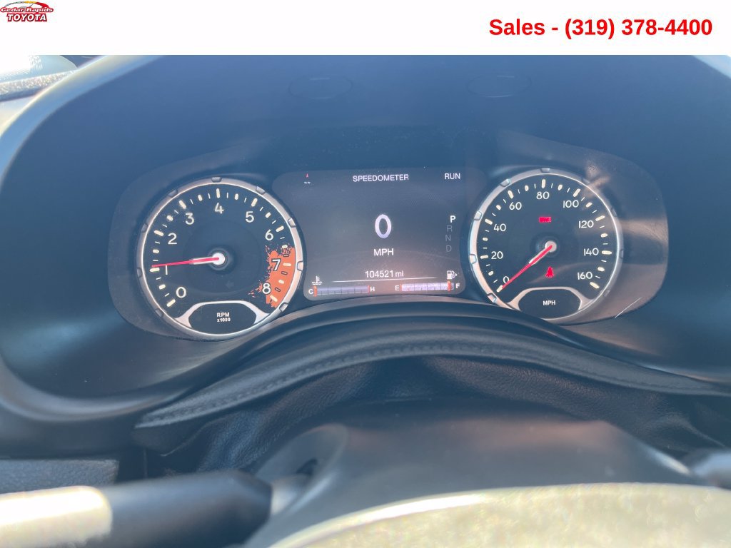 Used 2016 Jeep Renegade Trailhawk w/ Premium Trailhawk Package AWD/4WD image 17