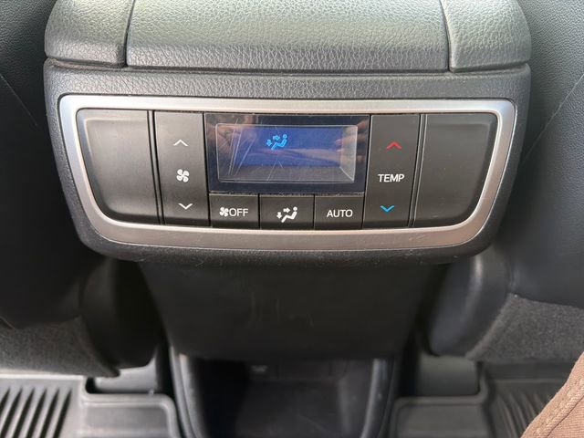 Used 2019 Toyota Highlander Limited AWD/4WD image 36