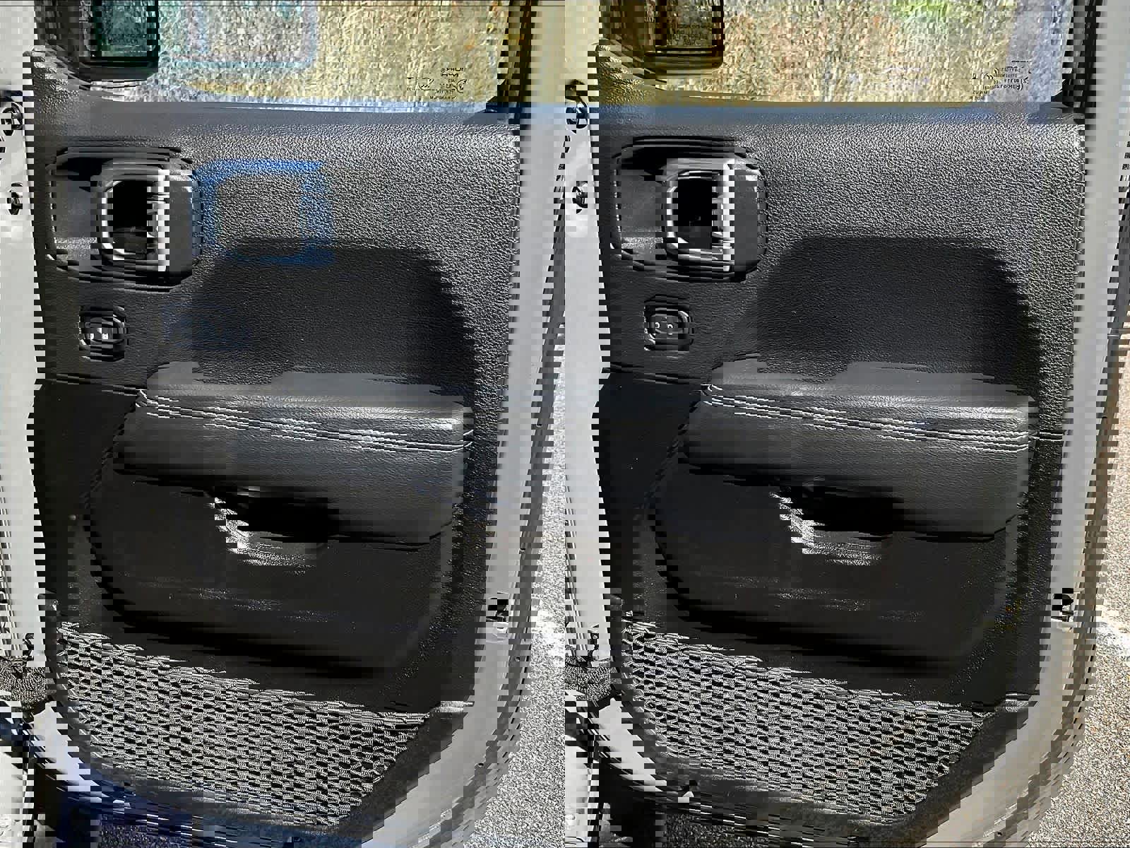 Used 2023 Jeep Wrangler Sahara w/ Cold Weather Group image 12