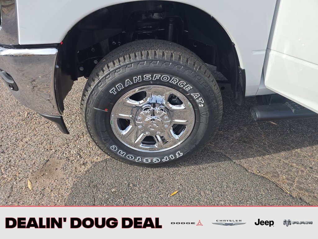 New 2026 RAM 2500 Tradesman AWD/4WD image 27