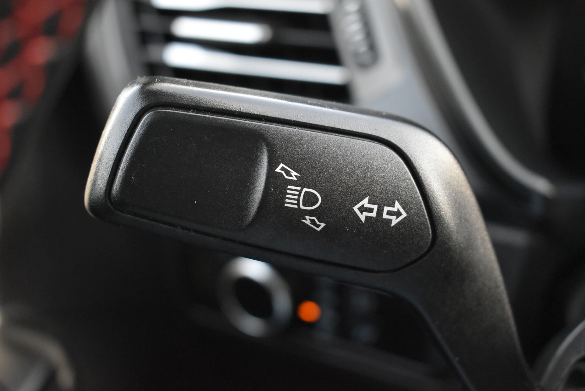 Used 2025 Ford Escape ST-Line image 21