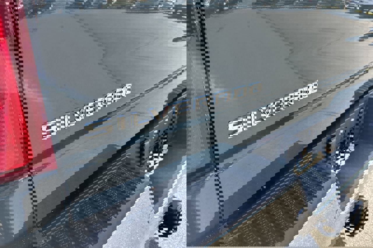 New 2025 Chevrolet Silverado 3500 LT w/ All Star Edition image 11