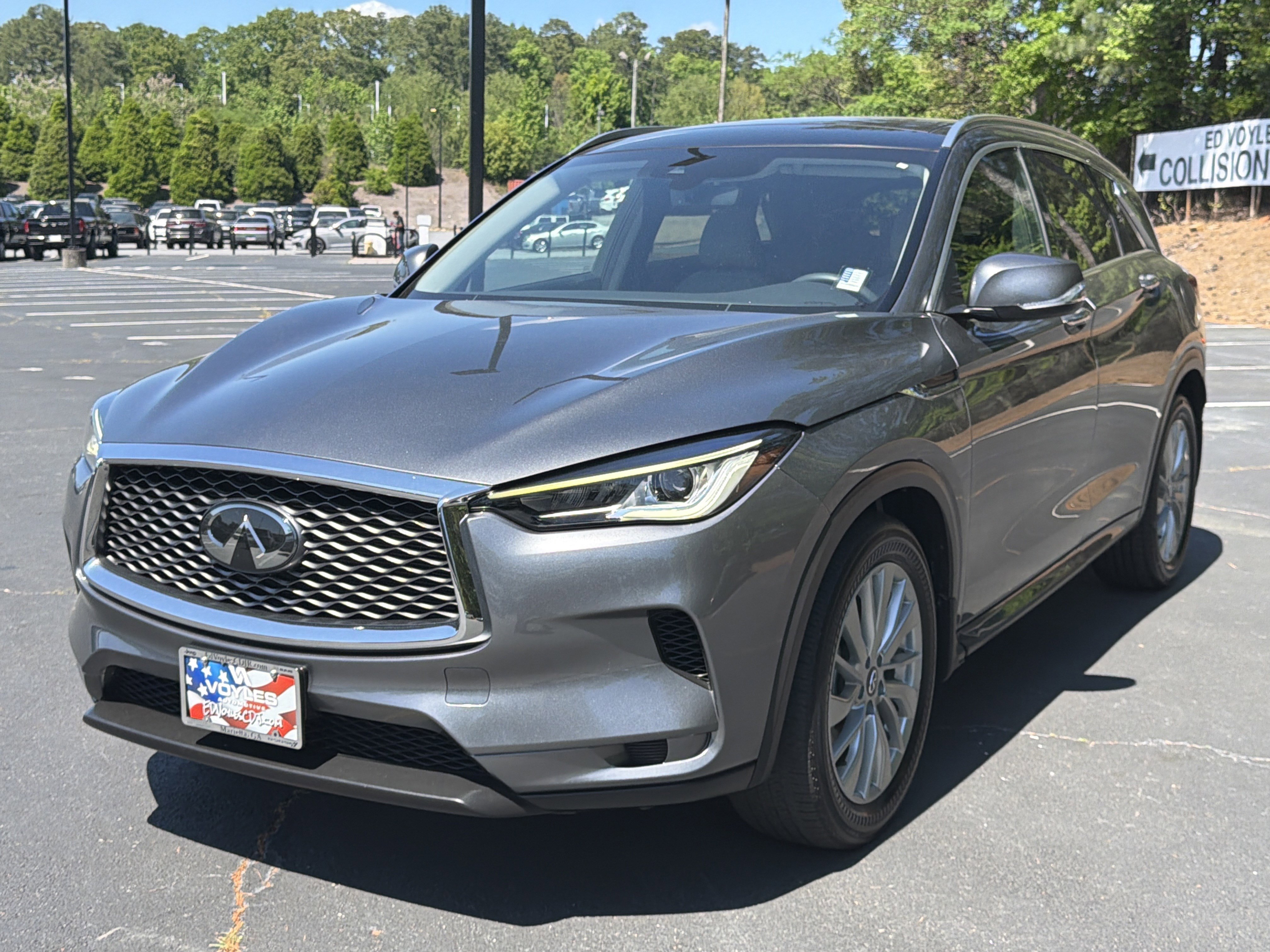 Used 2023 INFINITI QX50 Luxe FWD image 3