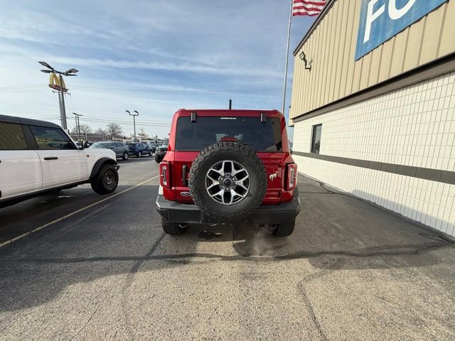 Used 2025 Ford Bronco Badlands image 5