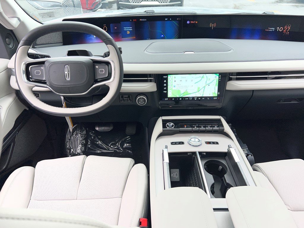 New 2026 Lincoln Navigator Reserve image 15