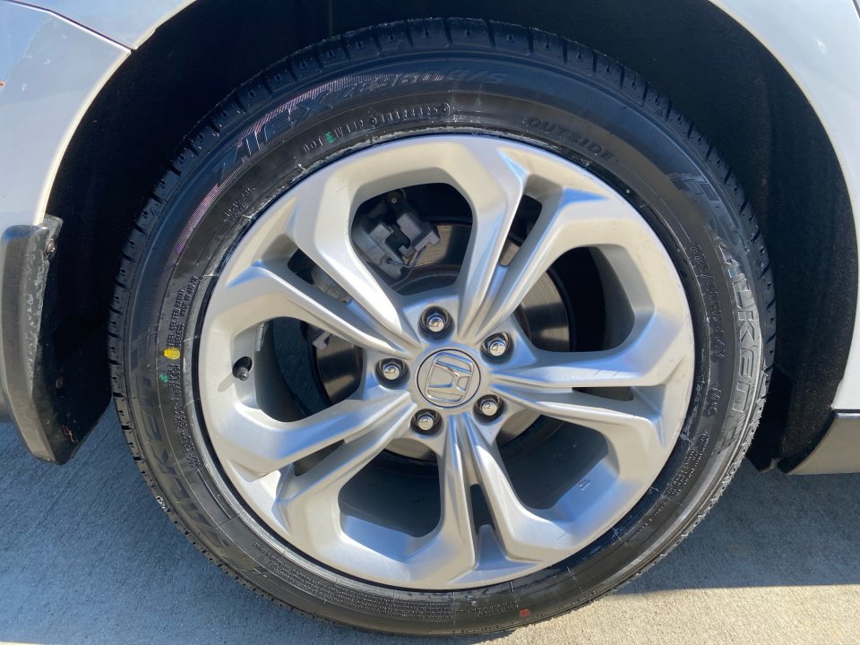 Certified 2023 Honda Accord LX image 27