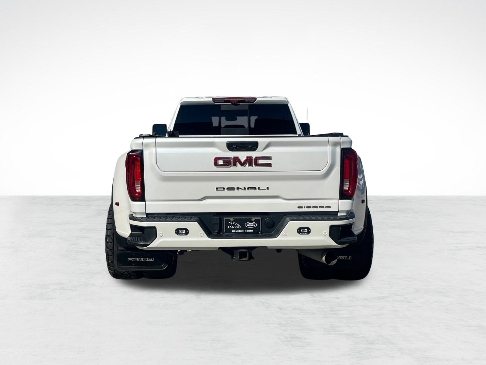 Used 2021 GMC Sierra 3500 Denali w/ Denali Ultimate Package image 9