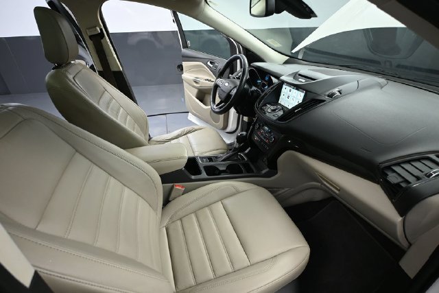 Used 2018 Ford Escape Titanium AWD/4WD image 41