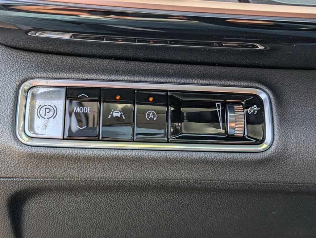 New 2026 Buick Envision Sport Touring AWD/4WD image 38