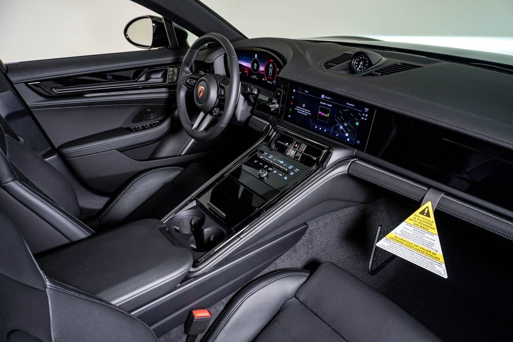 New 2026 Porsche Panamera 4 AWD/4WD image 13