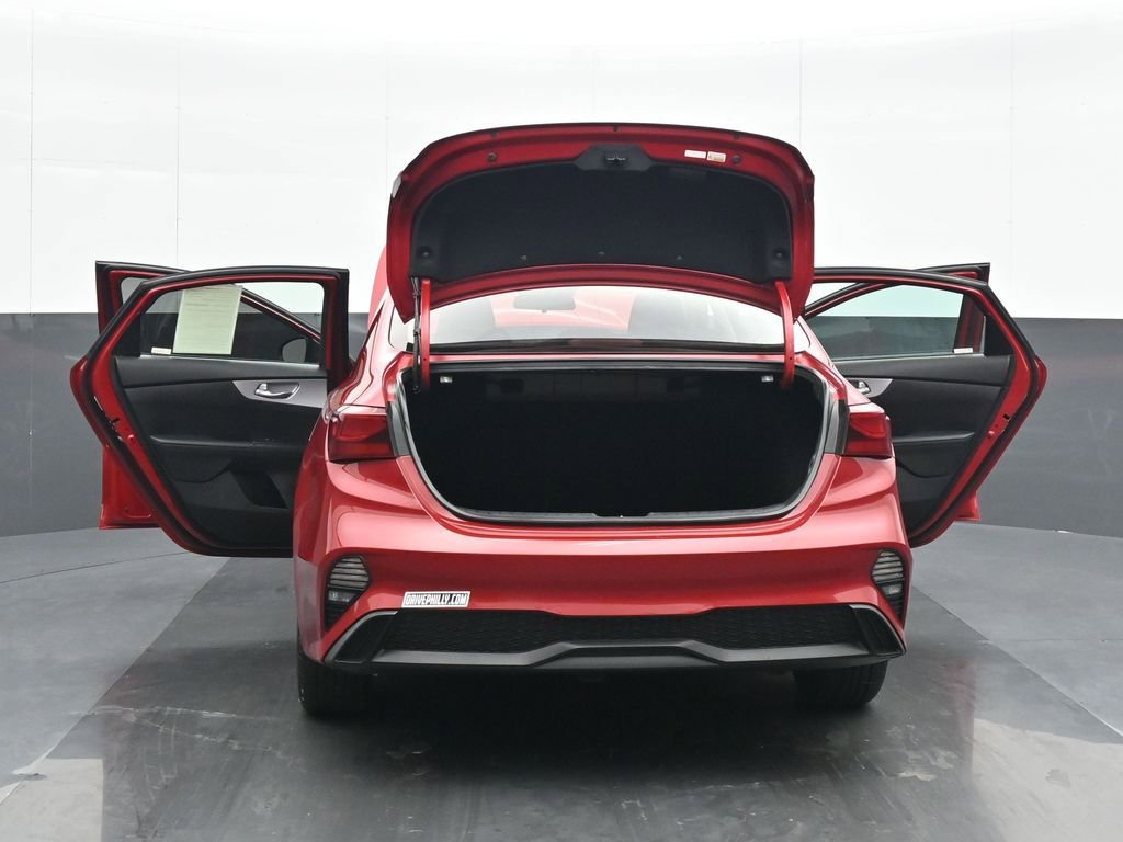 Used 2023 Kia Forte LXS image 25