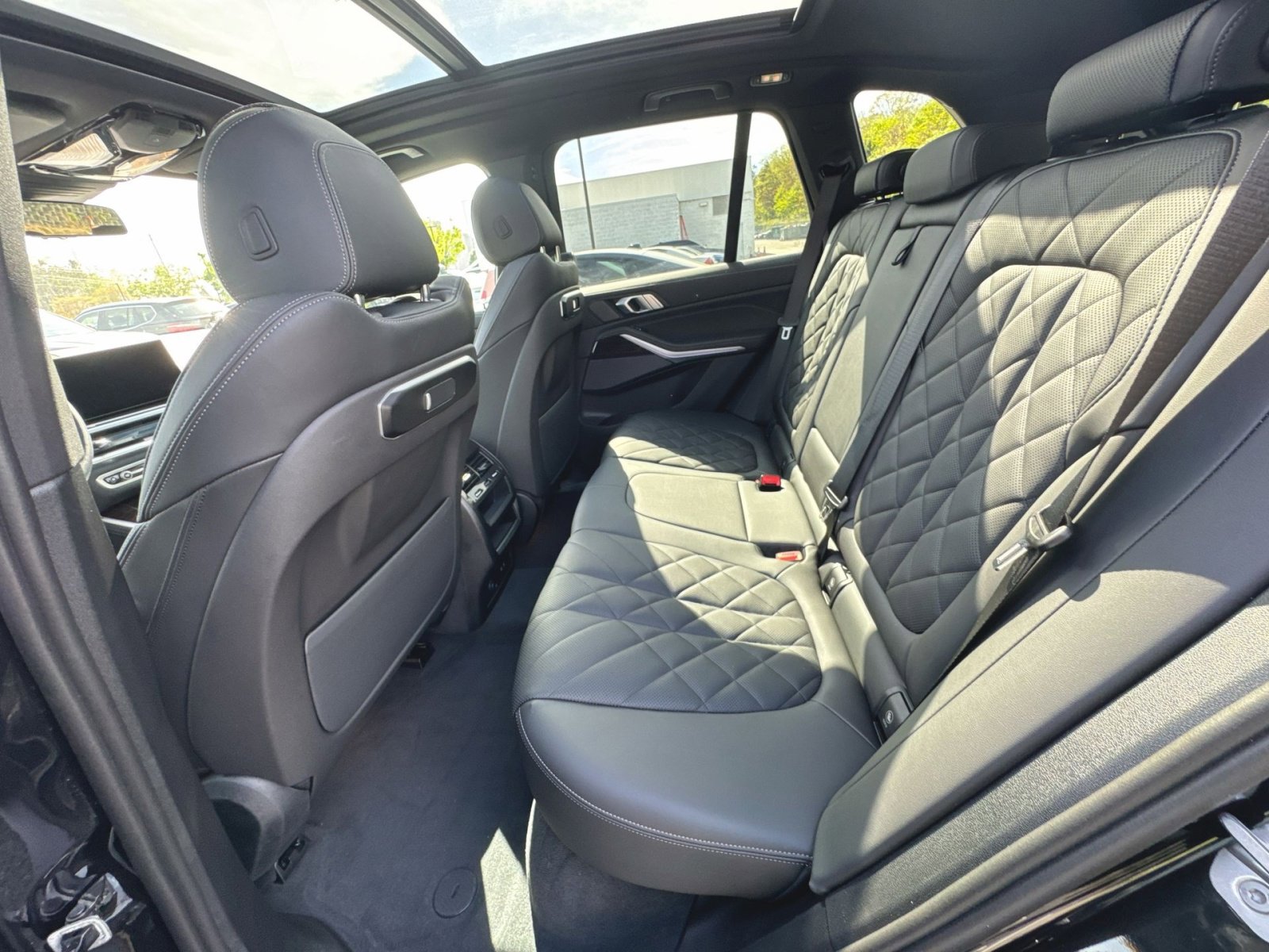 Certified 2025 BMW X5 xDrive40i w/ Premium Package image 25