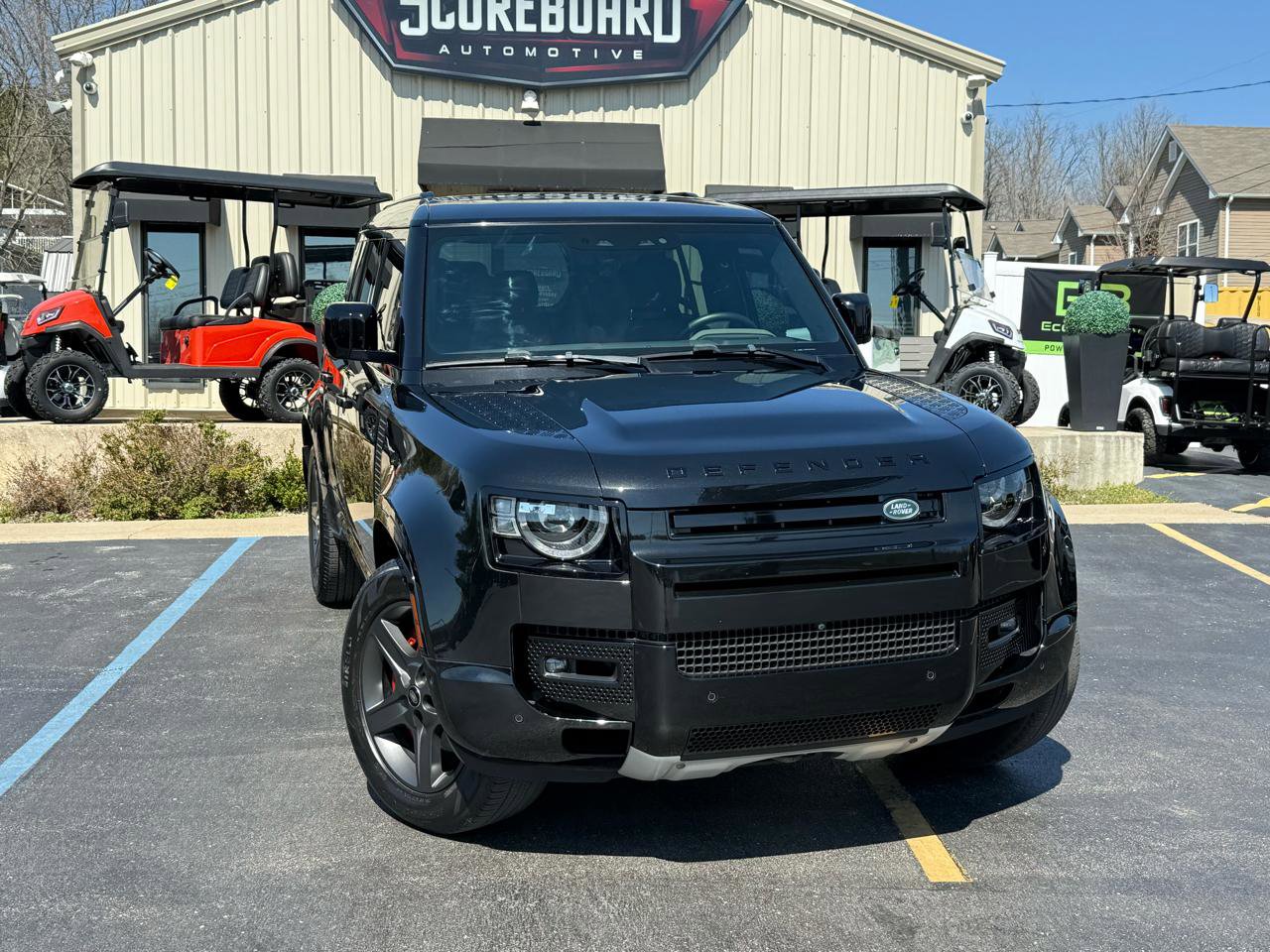 Used 2023 Land Rover Defender 110 X image 2