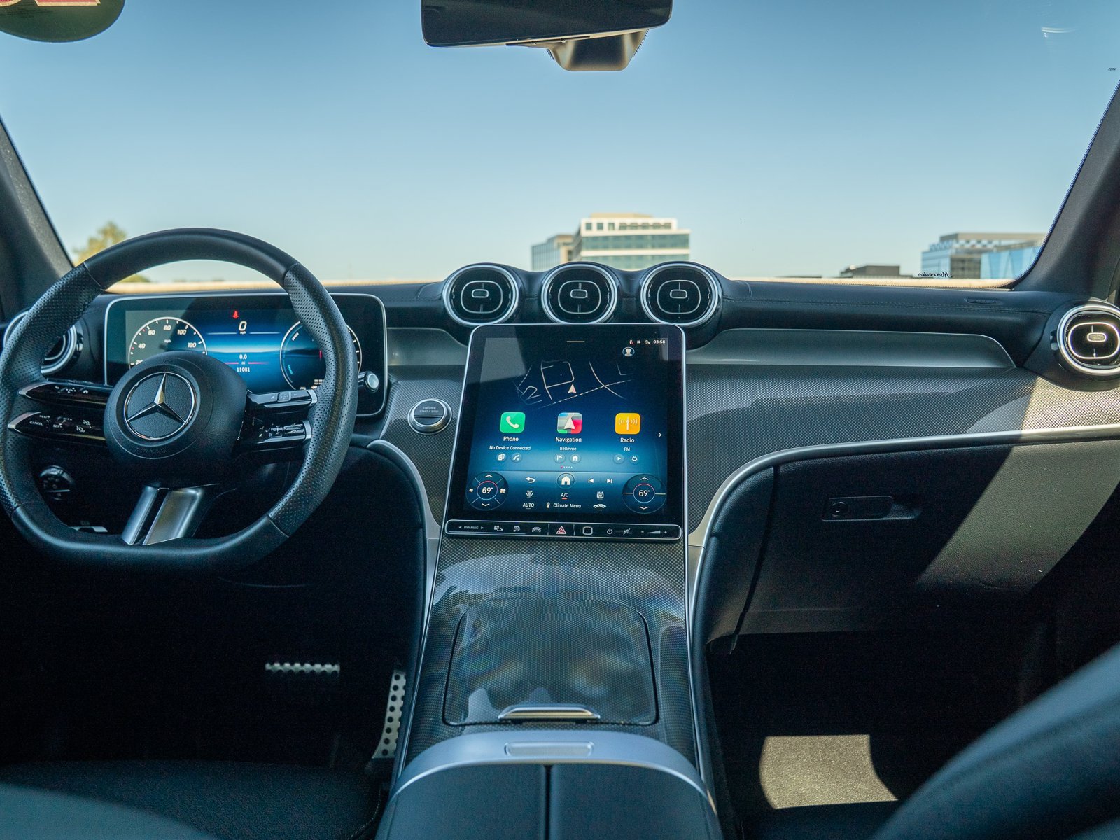 Certified 2025 Mercedes-Benz GLC 350e 4MATIC image 16