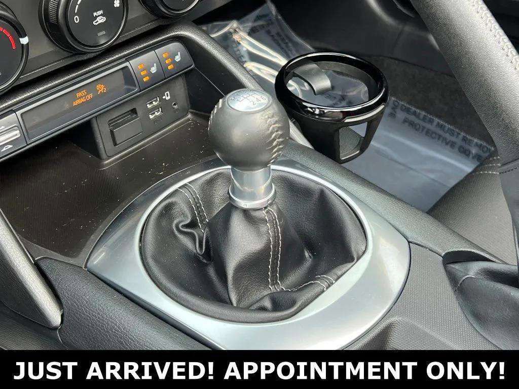 Used 2021 MAZDA MX-5 Miata RF Club image 16
