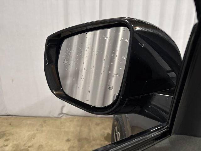 Used 2024 Jeep Grand Cherokee Limited AWD/4WD image 39
