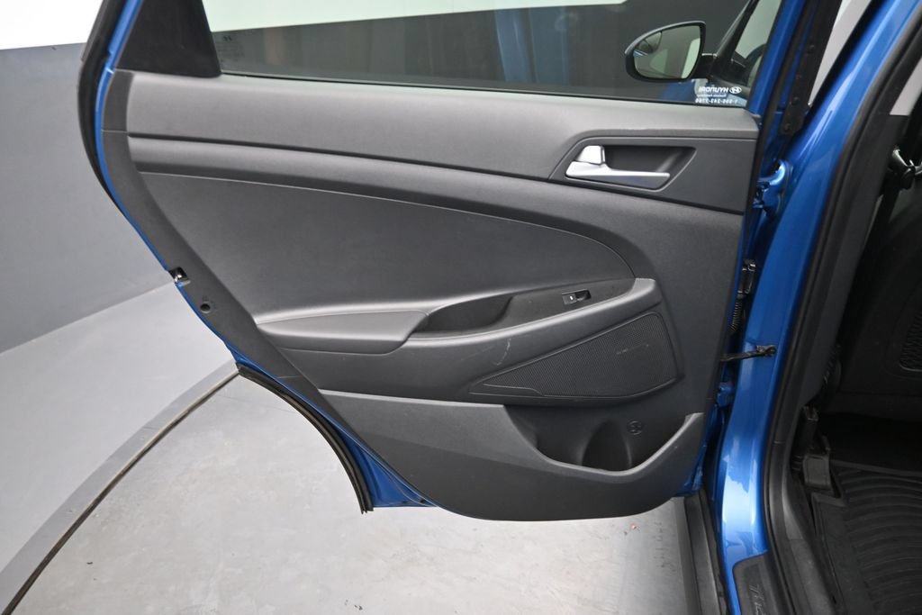 Used 2020 Hyundai Tucson SE w/ Winter Weather Package AWD/4WD image 19