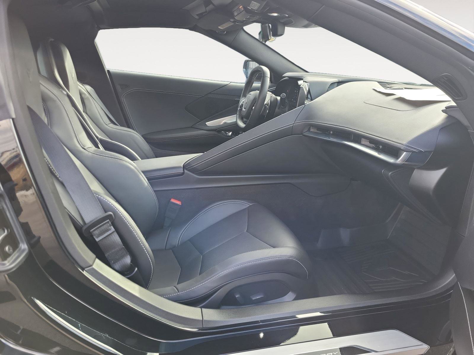 Certified 2024 Chevrolet Corvette Stingray Coupe w/ Body-Color Dual Roof Package image 20