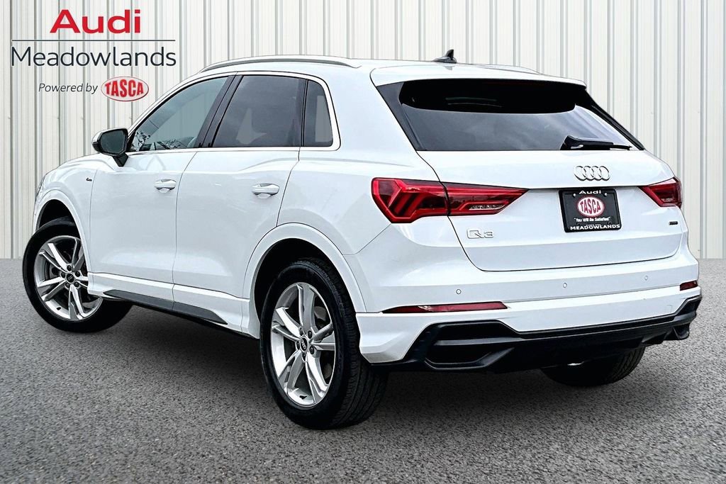 Used 2021 Audi Q3 2.0T Premium Plus w/ Premium Plus Package AWD/4WD image 4