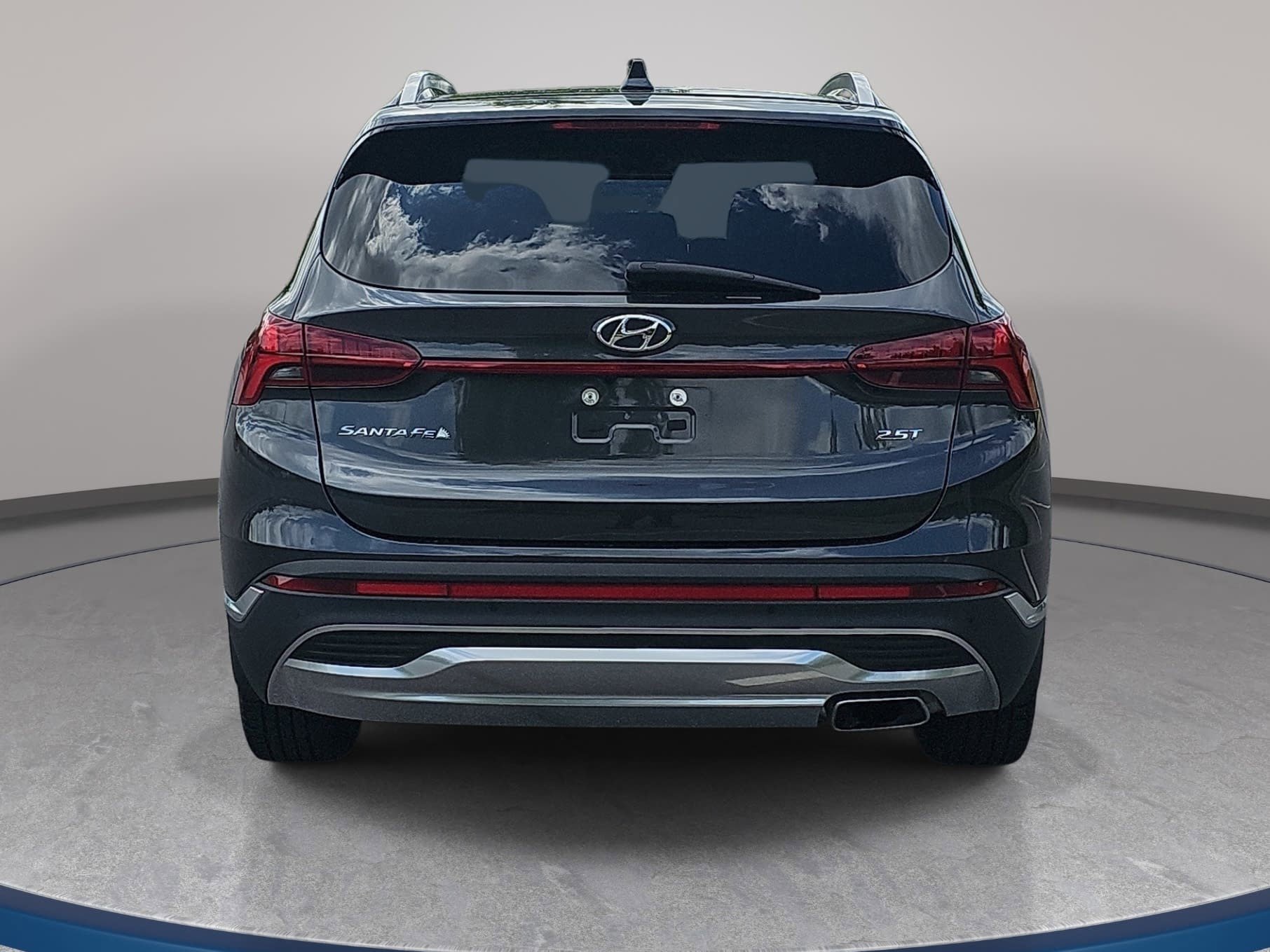 Used 2023 Hyundai Santa Fe Limited w/ Cargo Package FWD image 6